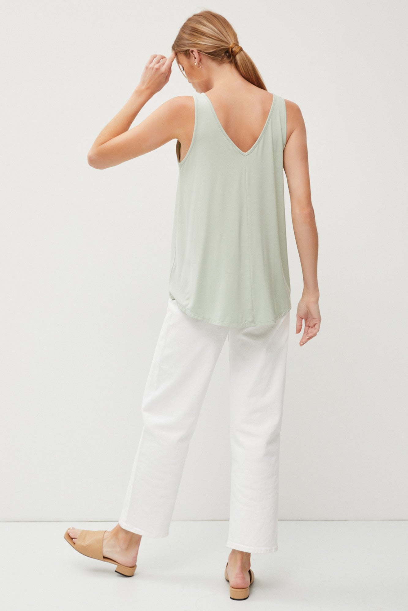 V Neck Tank (2 Colors)