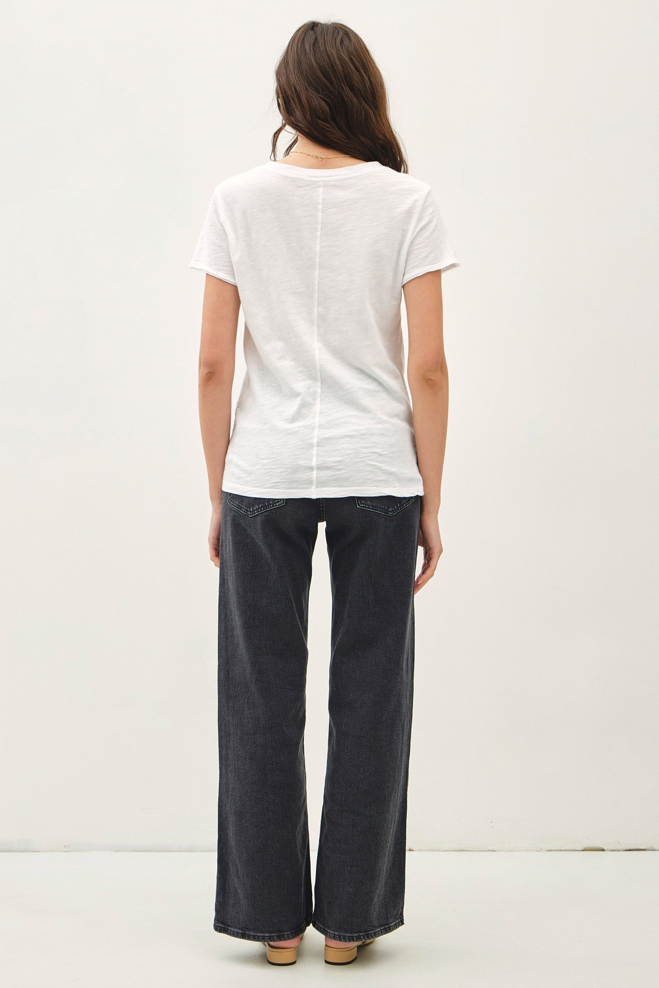 Raw Trim Sleeve V Neck Tee